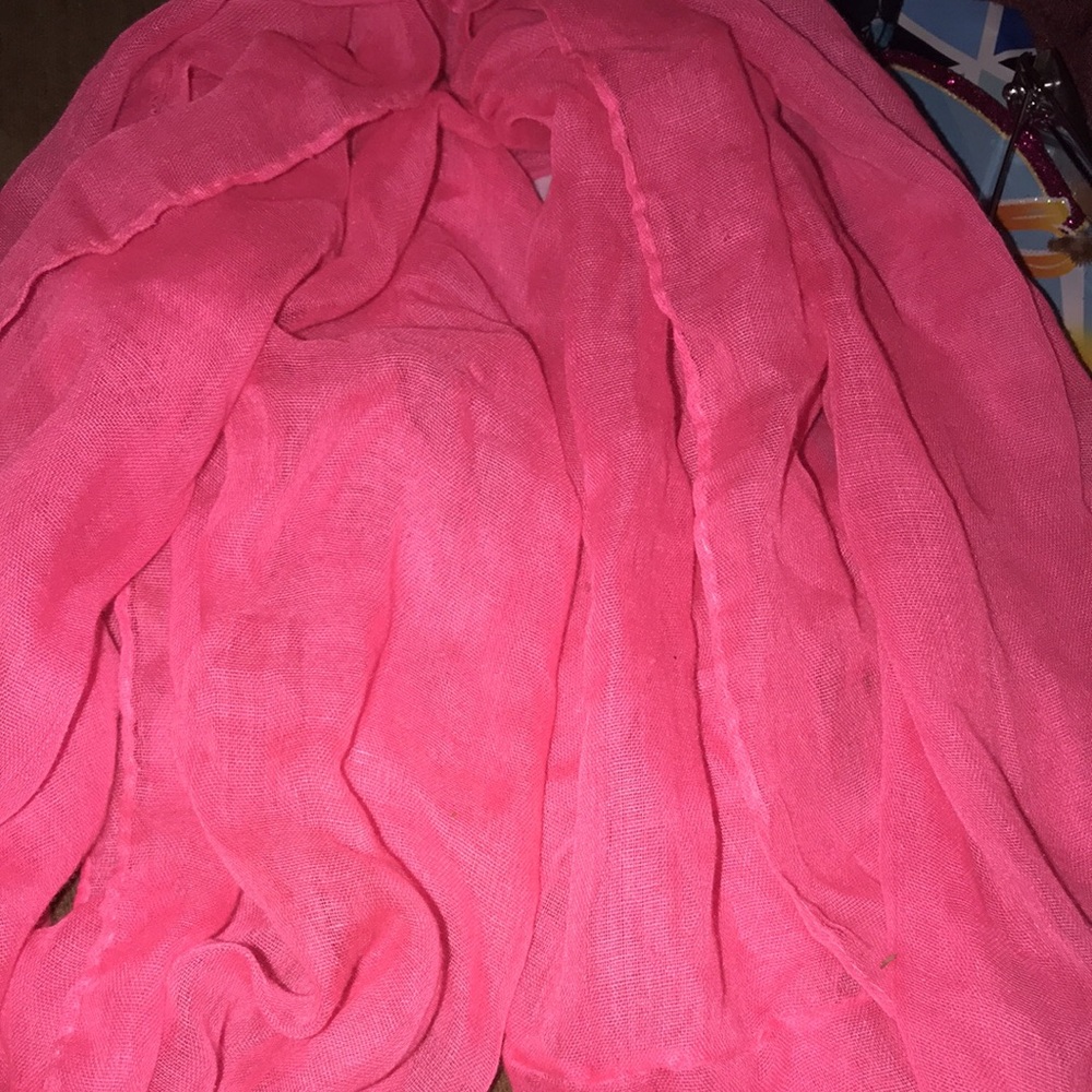 Hot pink light scarf smoke free